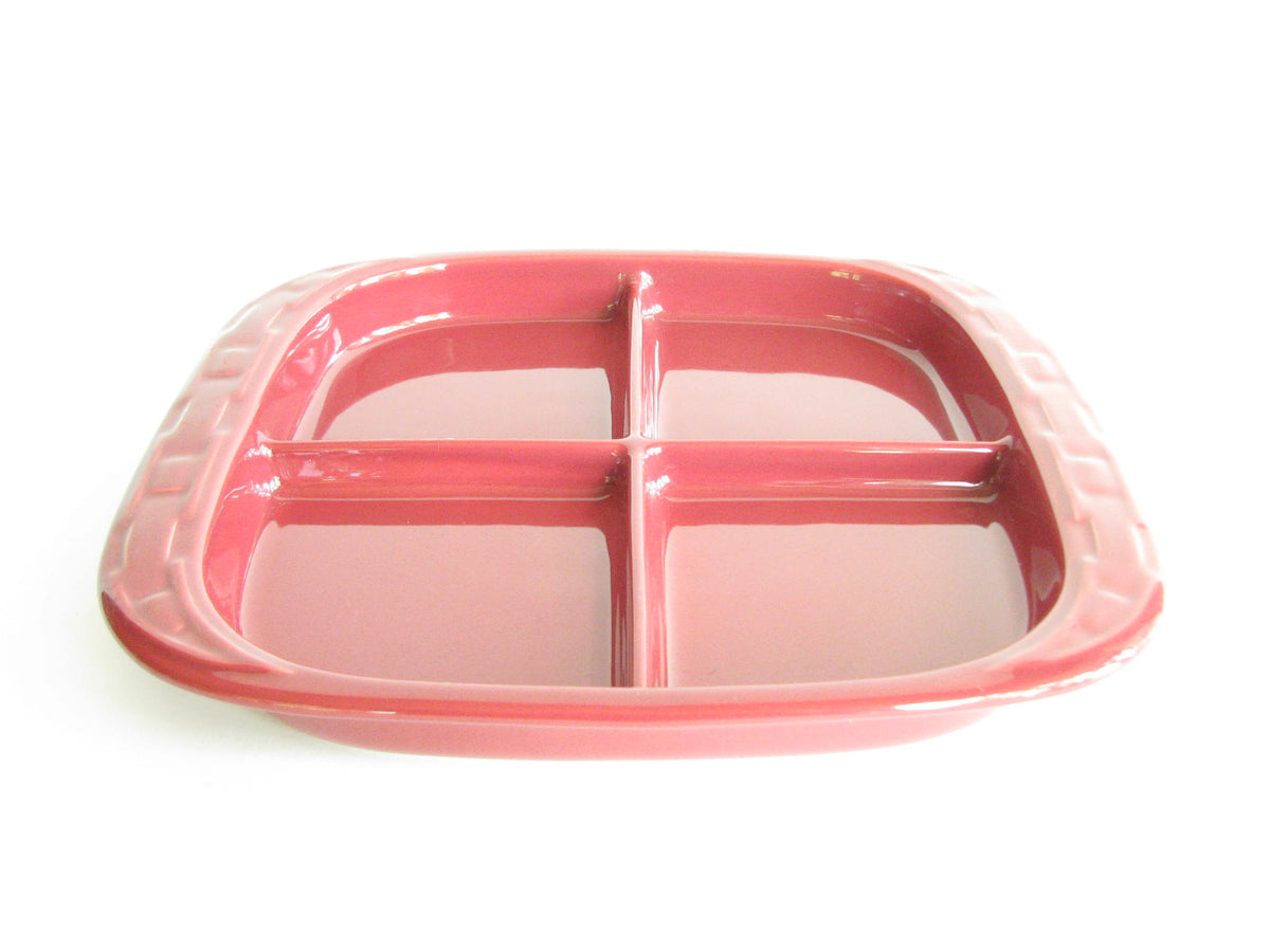 At Auction: Longaberger Pottery Woven Traditions Paprika Covered Dish 4 x 9  1/4 in. (10.2 x 23.5 cm.)