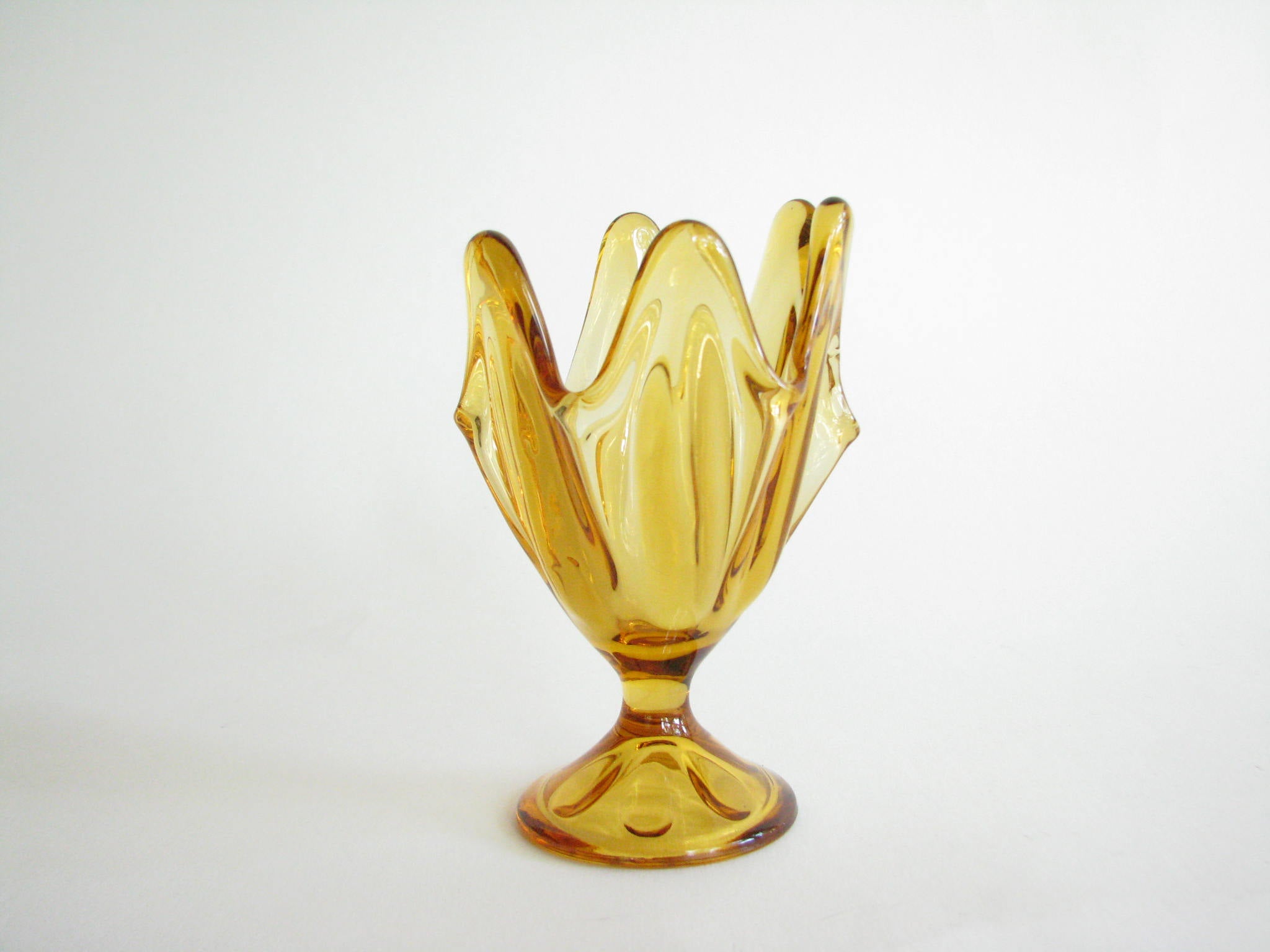 edgebrookhouse - 1960s Viking Epic 6 Petal Small Honey Amber Art Glass Pedestal Vase