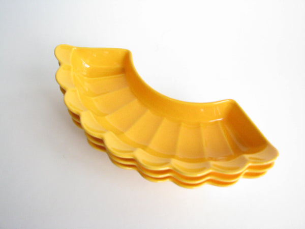 edgebrookhouse - 1960s Yellow Ceramic Petal Edge Serving / Relish Trays - Set of 3