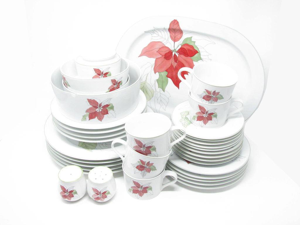 Poinsettia Demi Cups & Saucers - Set of 4Green Pine Tree Porcelain 4 Cup  Teapot